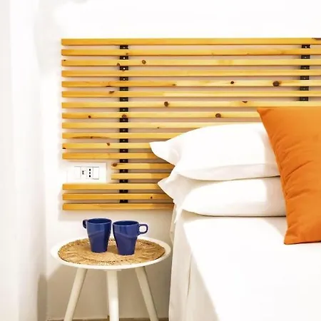 Volver Bed & Breakfast *