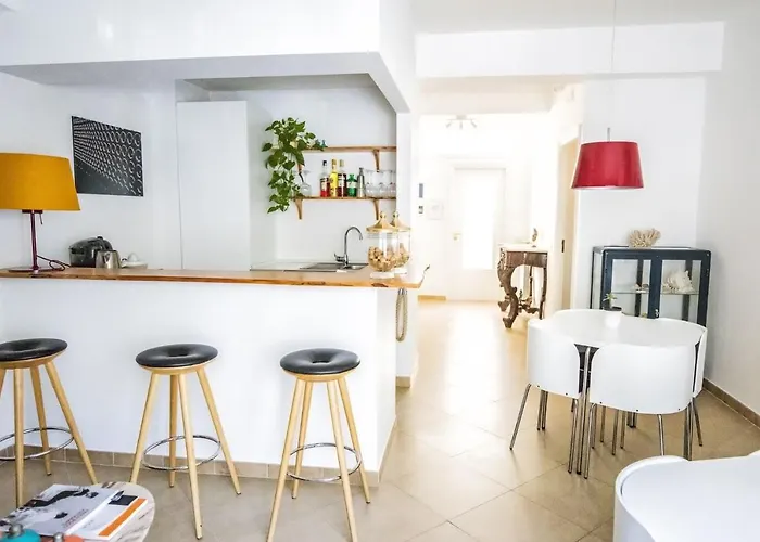 Volver 住宿加早餐酒店 加埃塔